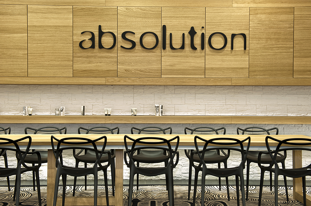 Absolution werktafel en merkpresentatie