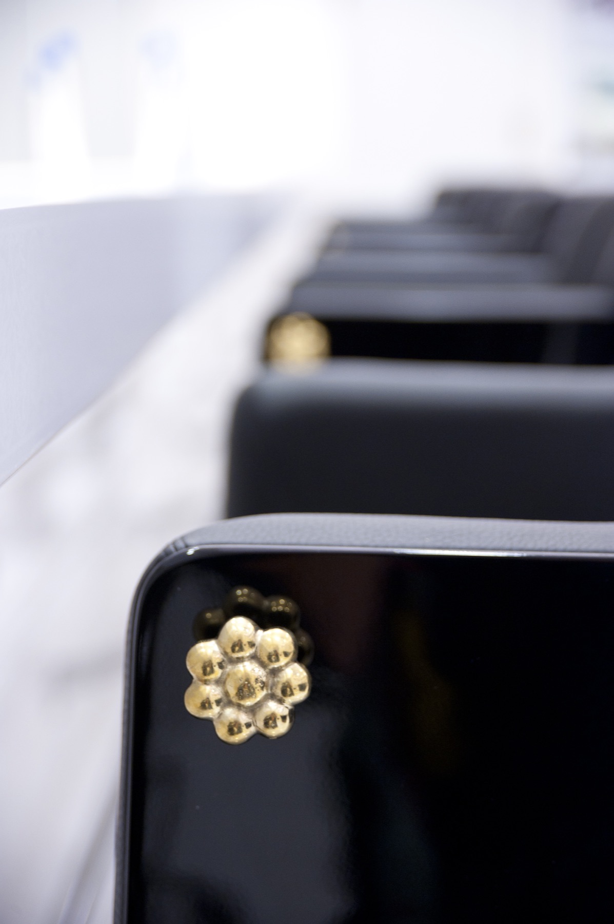 L’ANZA salon detail met stoelafwerking